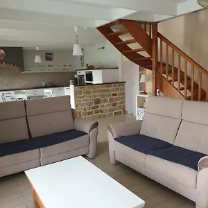 Maison De Campagne Spacieuse , Ploudalmézeau France